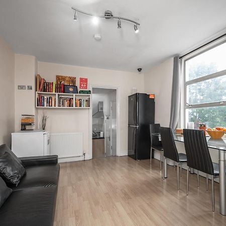 Flexistay Aparthotel Tooting London Bagian luar foto