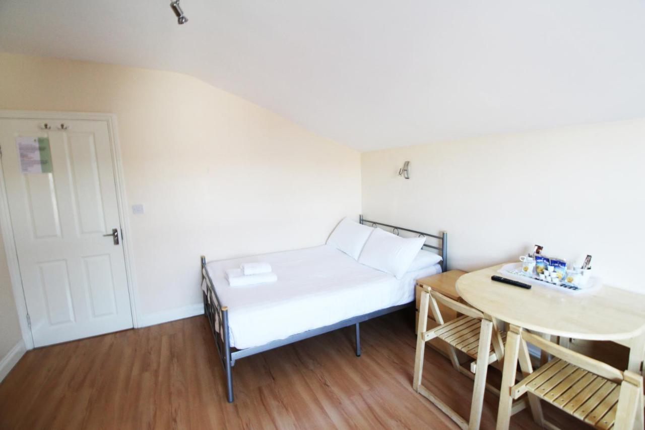 Flexistay Aparthotel Tooting London Bagian luar foto
