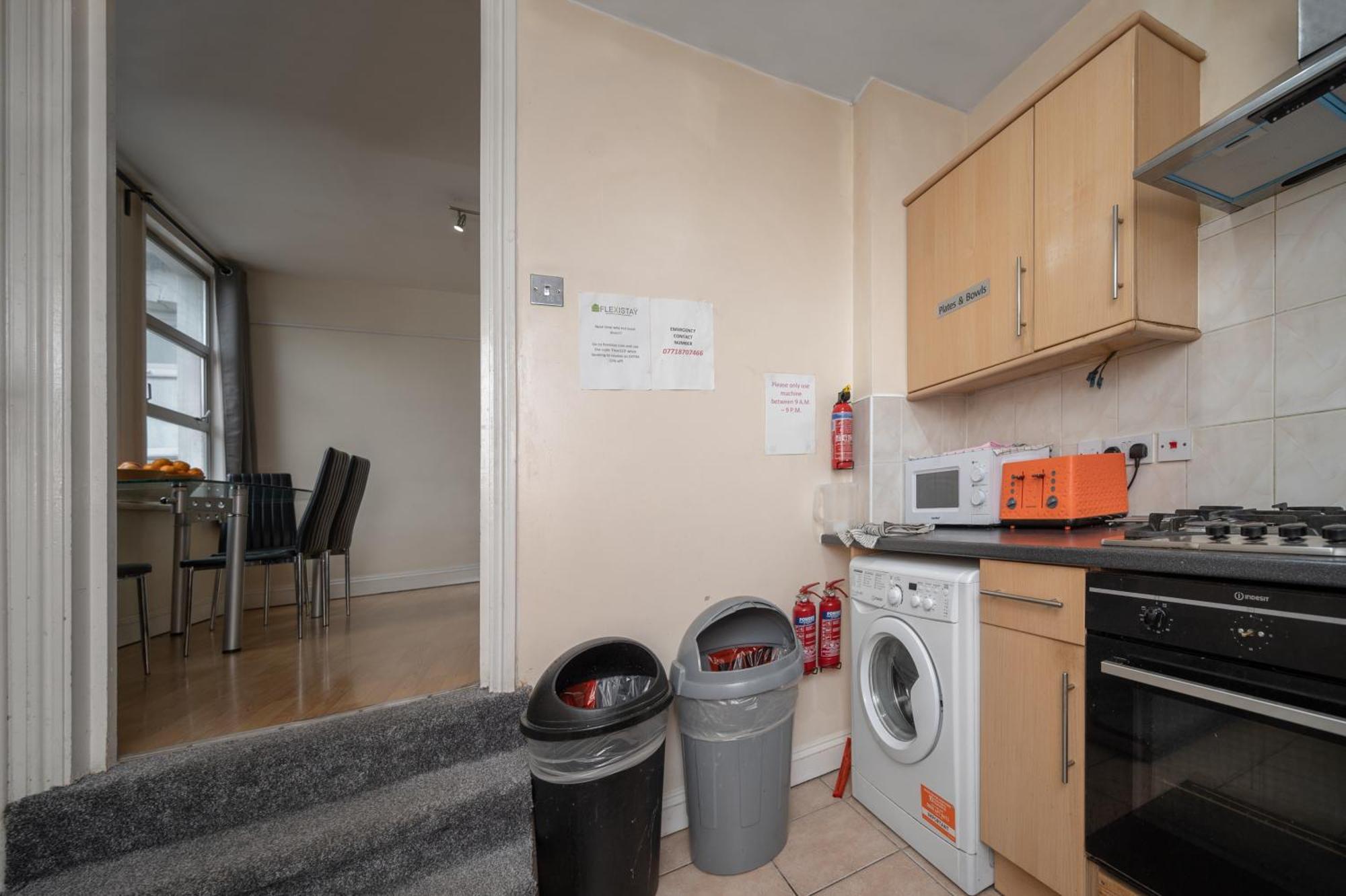 Flexistay Aparthotel Tooting London Bagian luar foto