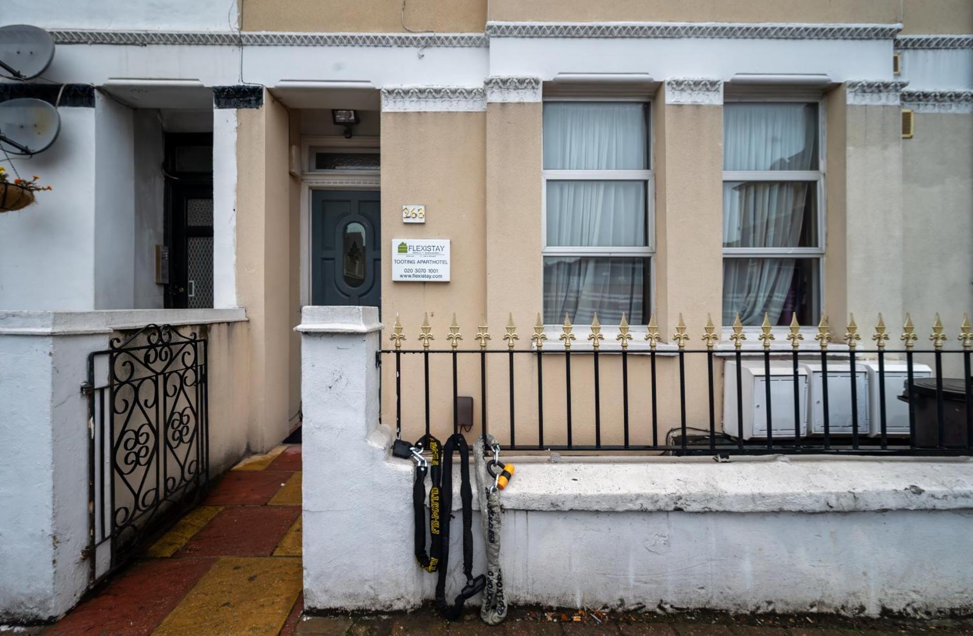 Flexistay Aparthotel Tooting London Bagian luar foto