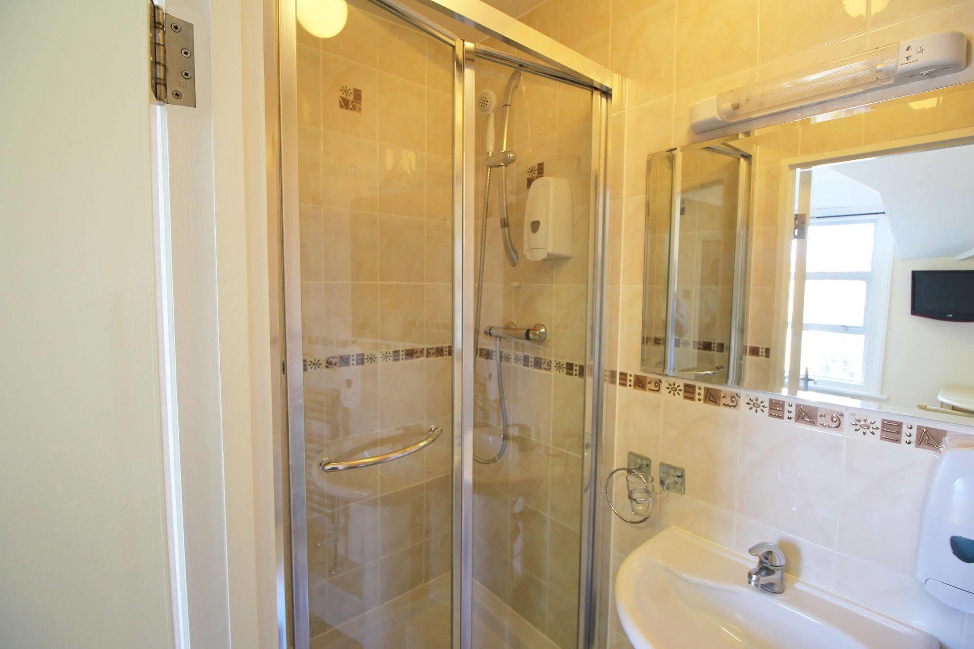 Flexistay Aparthotel Tooting London Bagian luar foto